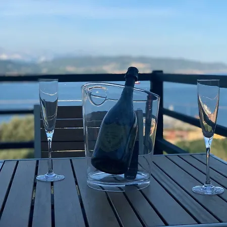 San Giorgio La Litoranea Apartamento *